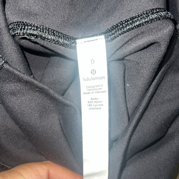 14.Lululemon Wunder Under 28” - Picture 4 of 5